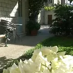 Renata Апартаменты *